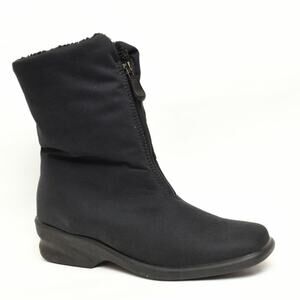 Toe Warmers Michelle Black Zip Front Lined Waterproof Snow Boots Womans Size 8.5